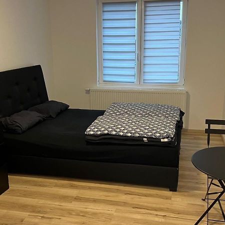 Sahra 1Zi. Wohnung Arheiligen Дармщат Екстериор снимка